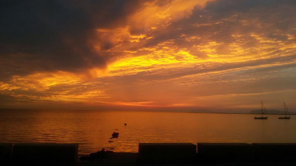Sunrise Stagnone - Kitesurf Spot Bed & Breakfast Марсала Екстериор снимка
