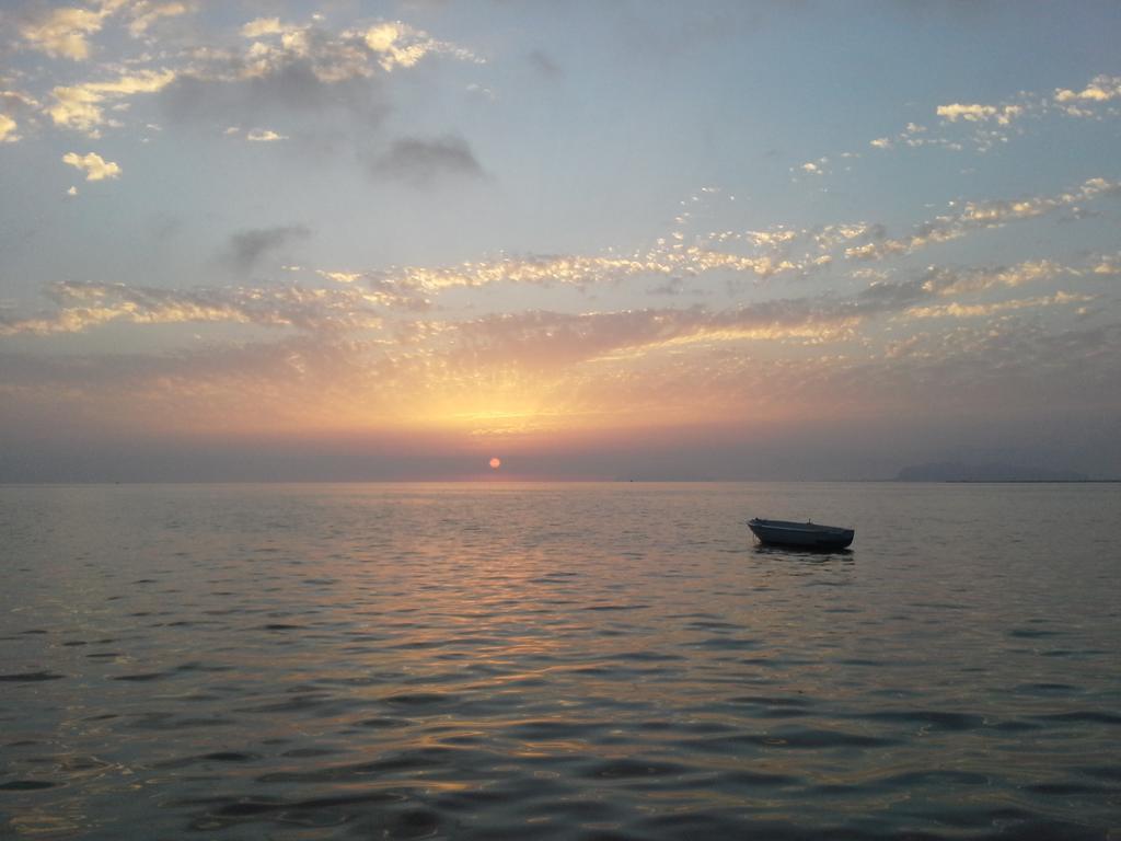 Sunrise Stagnone - Kitesurf Spot Bed & Breakfast Марсала Екстериор снимка