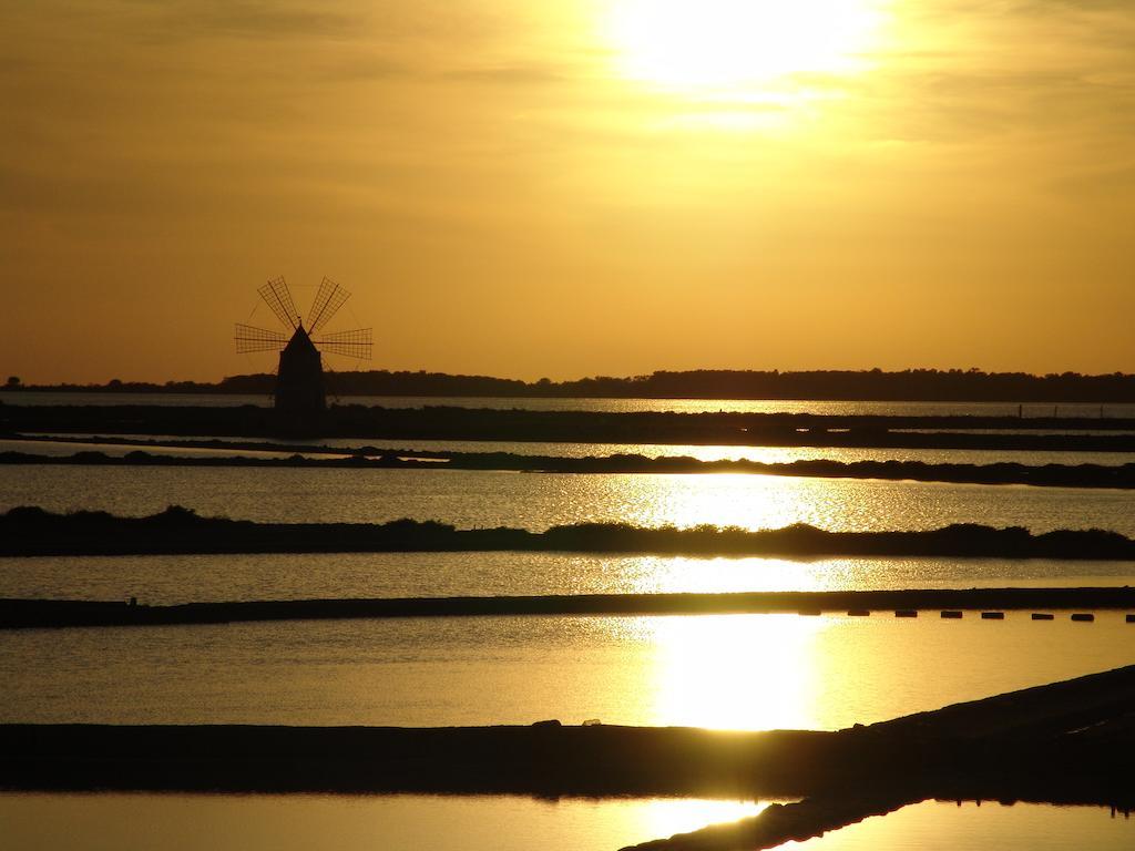 Sunrise Stagnone - Kitesurf Spot Bed & Breakfast Марсала Екстериор снимка